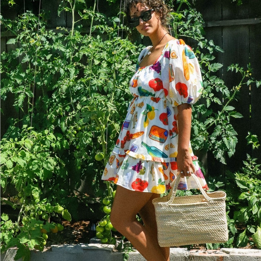 Lisa Says Gah Cream Mini Dress with Multicolor Fruit & Food Print - Picture 4 of 12